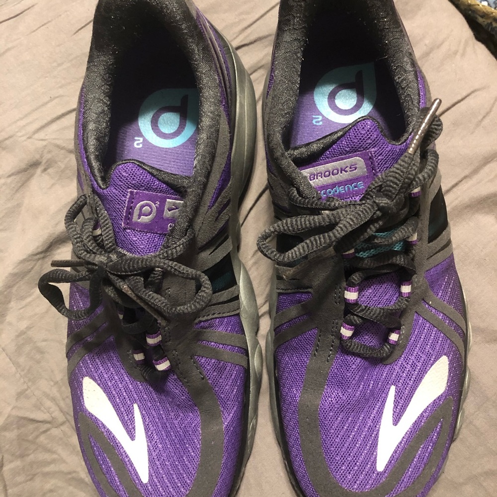 EUC Brooks running shoes, women’s